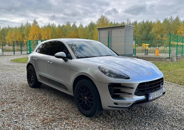 Porsche Macan cena 183000 przebieg: 132000, rok produkcji 2017 z Skierniewice małe 211